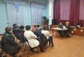 В Новопетровском на базе ДК «Пречистое» прошла встреча со старостами населенных пунктов и активными гражданами д. Пречистое, Надеждино, Кучи, Бодрово и Денежкино.